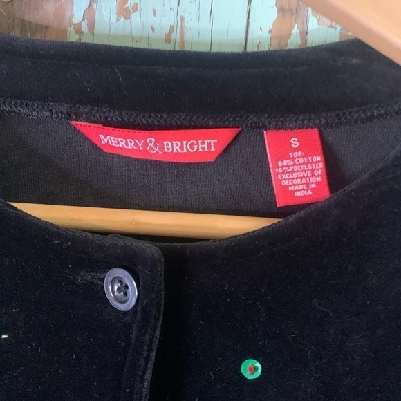 Women’s Merry & Bright black velvet cardigan with colorful gift boxes and bows - Picture 3 of 5
